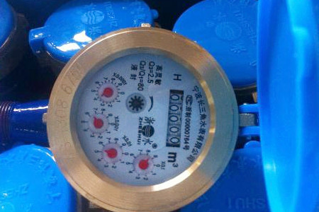 智能預(yù)付費(fèi)水表的選擇、安裝與使用